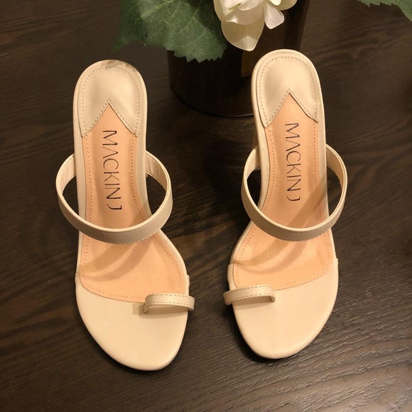 Heels - Picture 2 of 4